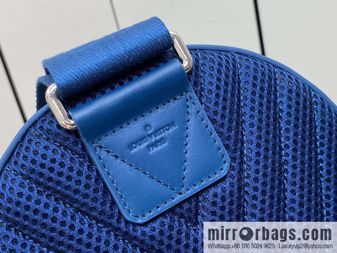[Boutique‑grade] M23765 blue, full leather breast bag shoulder bag series, autumn and winter new PILOT shoulder bag