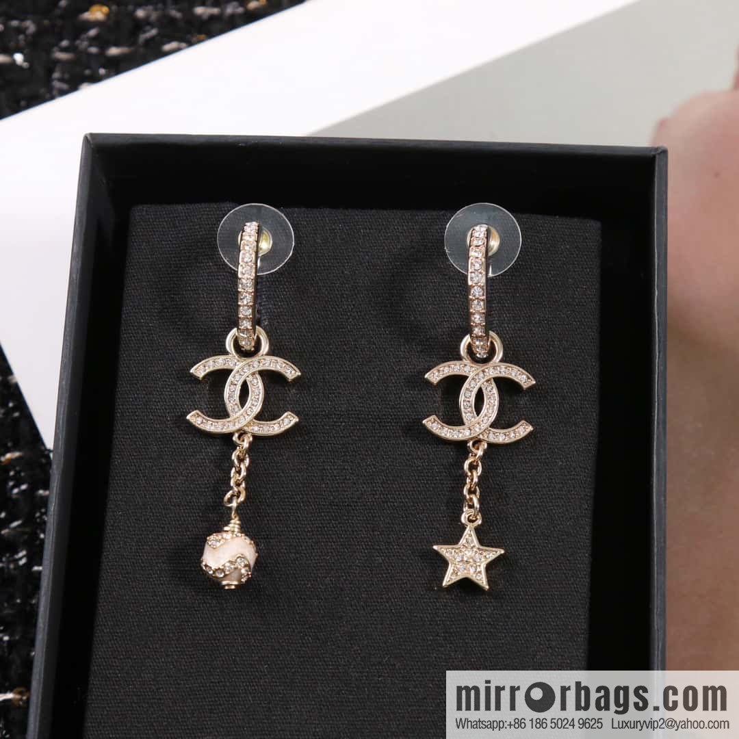 ☀️New ☑️ Chanel C3 Double C Asymmetrical Pearl Pentagram Earrings ☀️