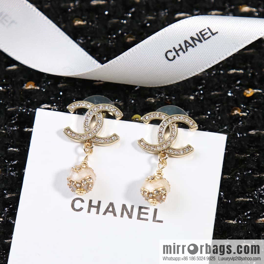 ☀️New ☑️ Chanel C2 full diamond double c pearl stud earrings ☀️