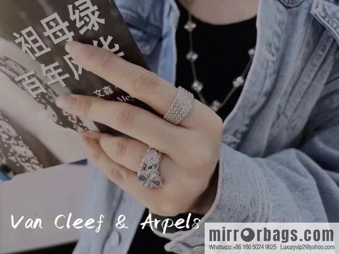 ☀️Van Cleef & Arpels Vintage Alhambra ring Four-leaf clover white gold laser engraved ring ☀
