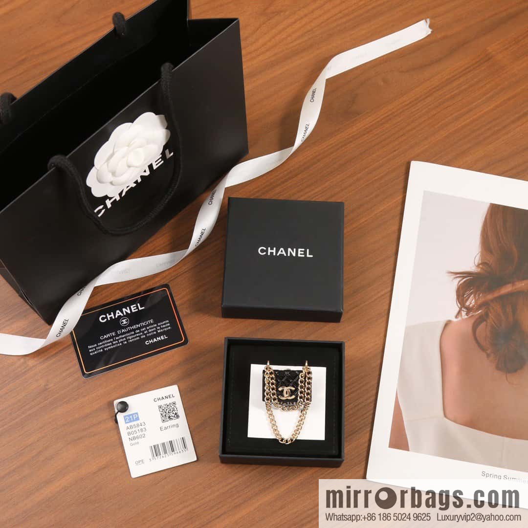 ☀️New ☑️ Chanel double c fringed rhombus bag 👜 brooch ☀️