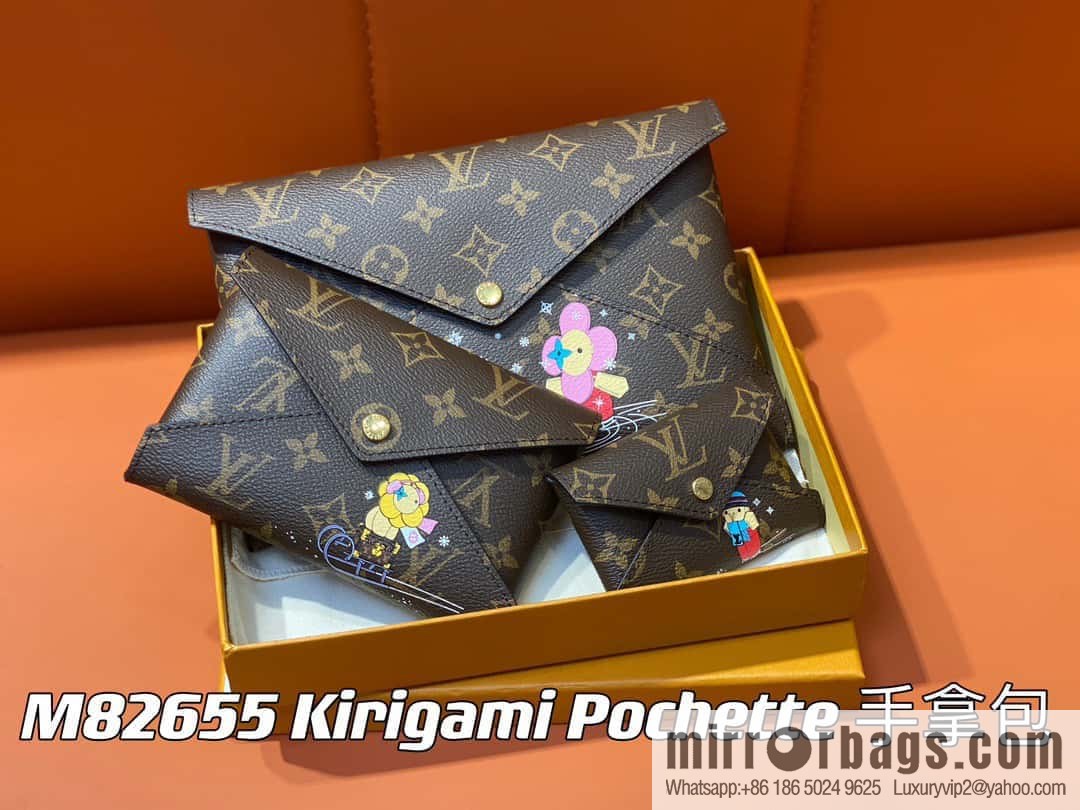 [Boutique‑grade] 2023 Christmas M82655 Christmas model, silk screen three-piece series Kirigami Pochette clutch bag
