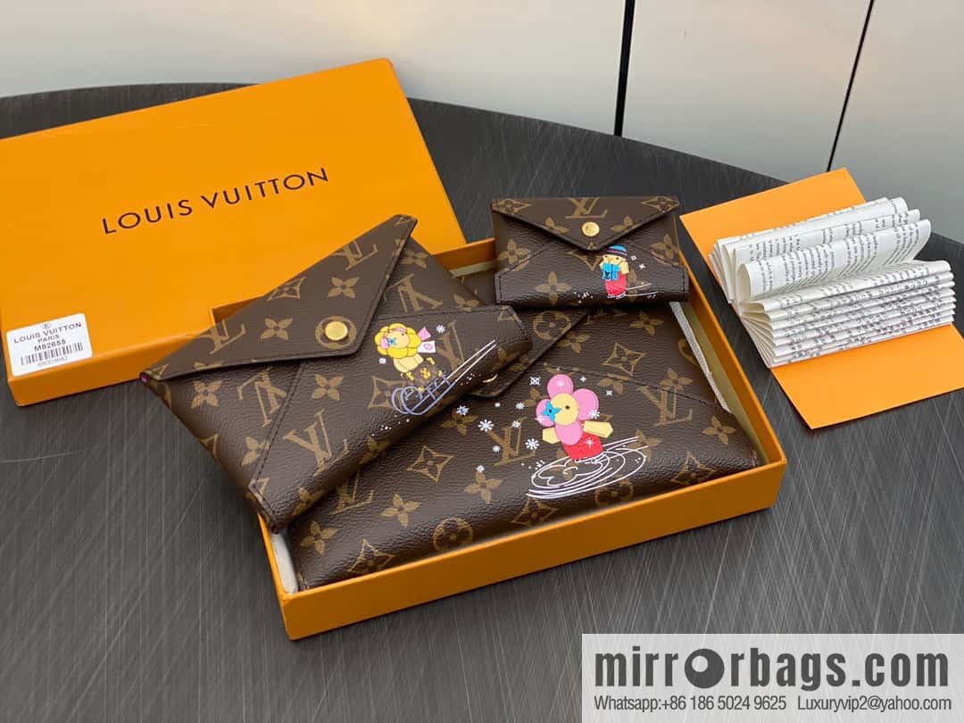 [Boutique‑grade] 2023 Christmas M82655 Christmas model, silk screen three-piece series Kirigami Pochette clutch bag