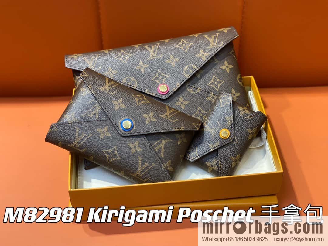 [Boutique‑grade] M82981 monogram three-piece series, the new Kirigami Poschet clutch bag