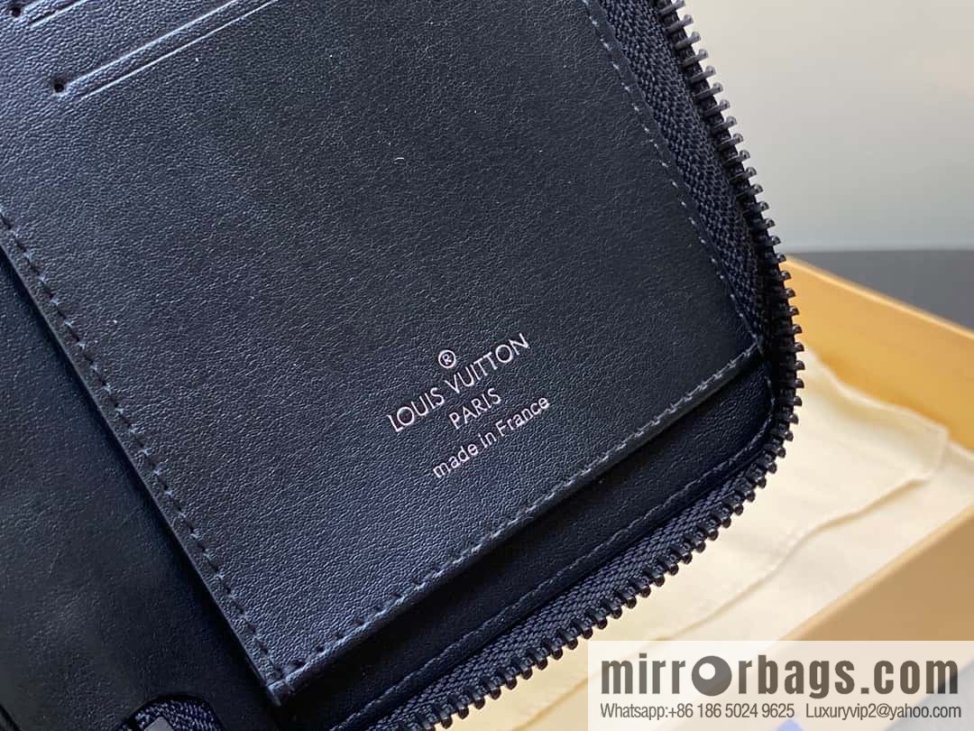 [Premium‑quality] M82820 plaid full leather single zipper wallet series, autumn and winter new single pull Brazza wallet