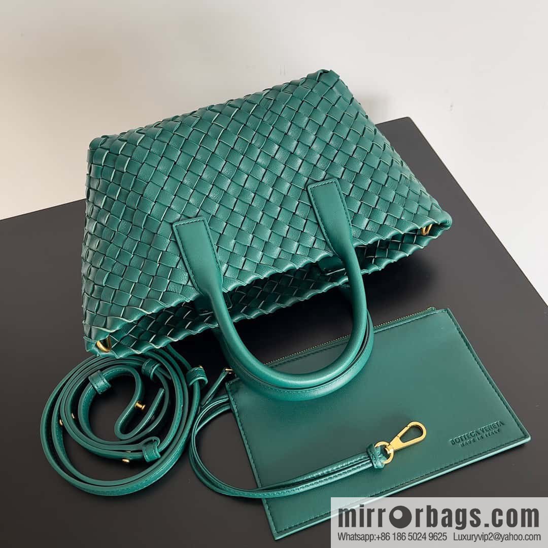 BV Mini Cabat limited edition mini vegetable basket model number: 709464