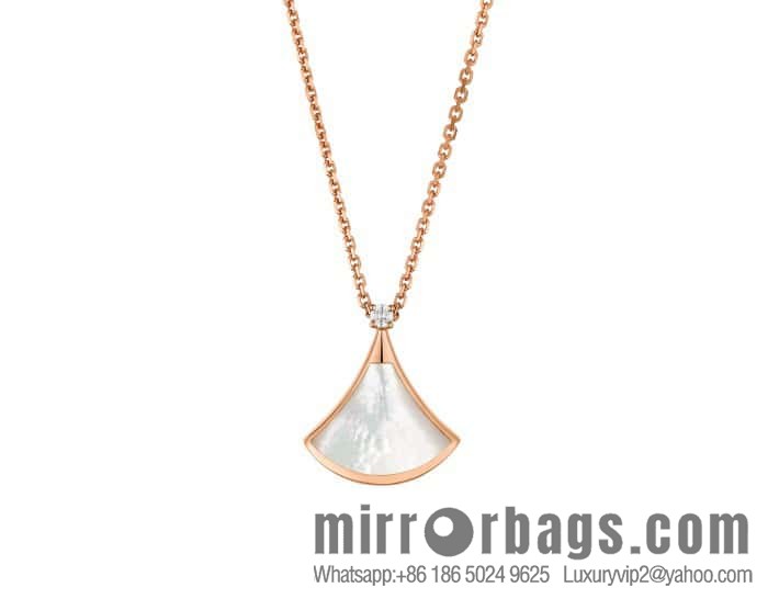 ❗️New ❗️ ☀️ Original ☀ BVLGARI DIVAS'DREAM Chalcedony White Fritillary Fan Necklace  ☀️