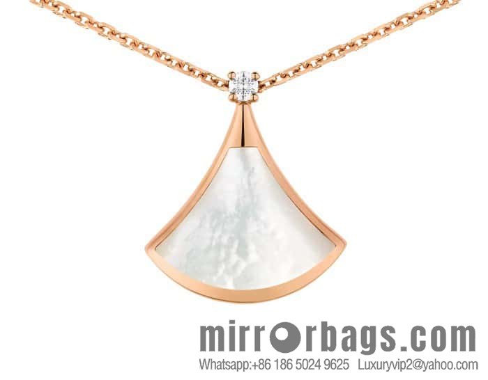 ❗️New ❗️ ☀️ Original ☀ BVLGARI DIVAS'DREAM Chalcedony White Fritillary Fan Necklace  ☀️