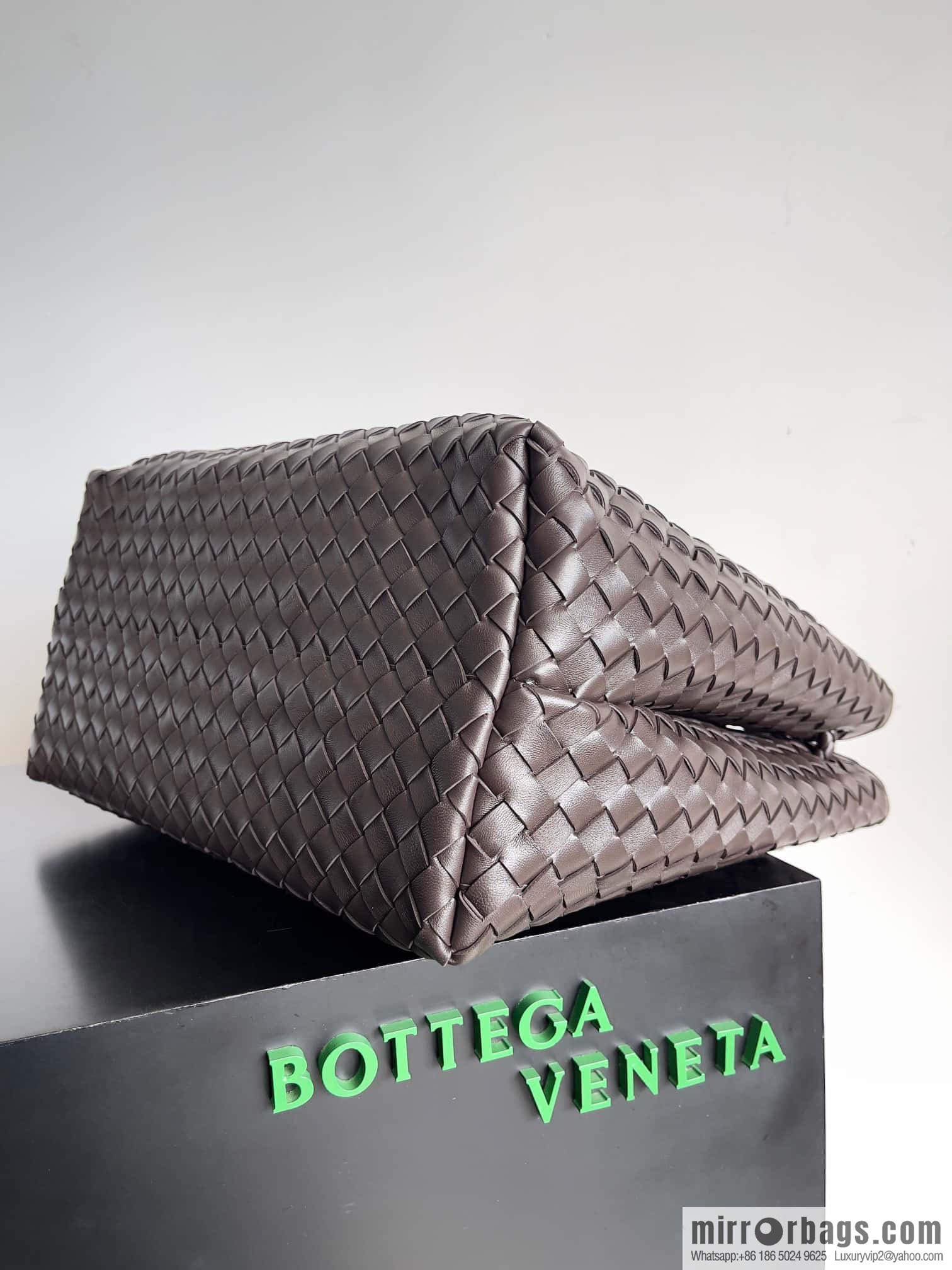 Bottega Veneta Summer Collection Andiamo Handbag, Model Number: 743575