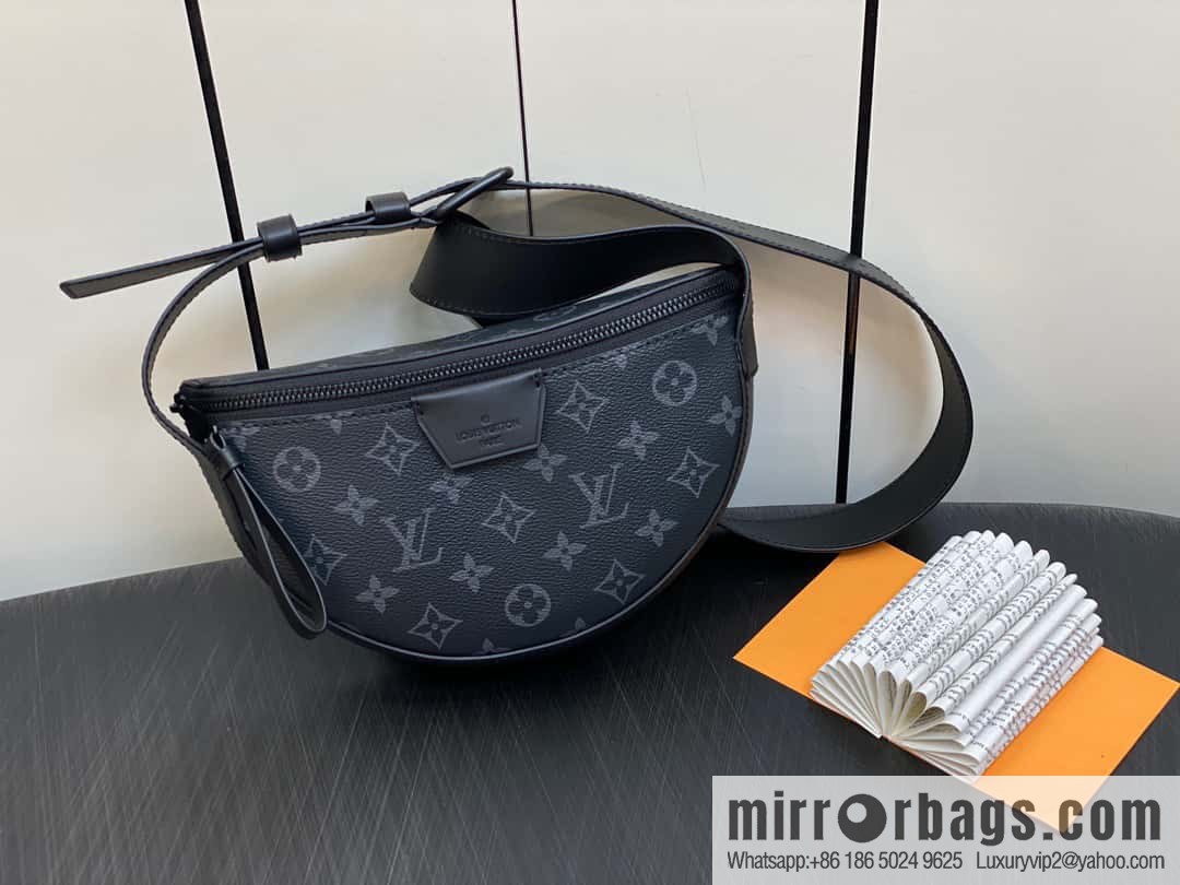 [Boutique‑grade] M23835 black flower, men's bag moon bag series, new LV MOON CROSSBODY handbag in autumn and winter