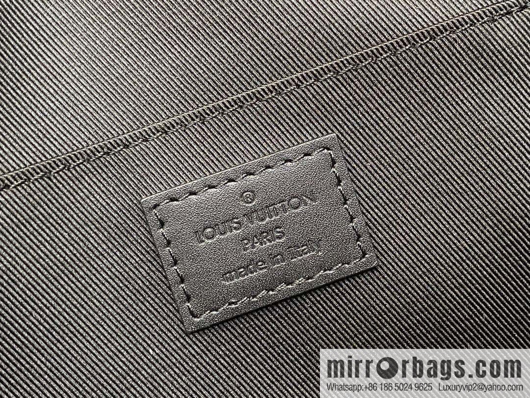 [Boutique‑grade] M23835 black flower, men's bag moon bag series, new LV MOON CROSSBODY handbag in autumn and winter