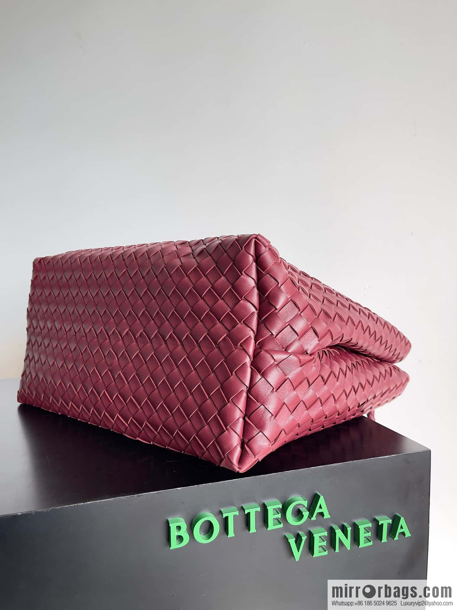 Bottega Veneta Summer Collection Andiamo Handbag, Model Number: 743575