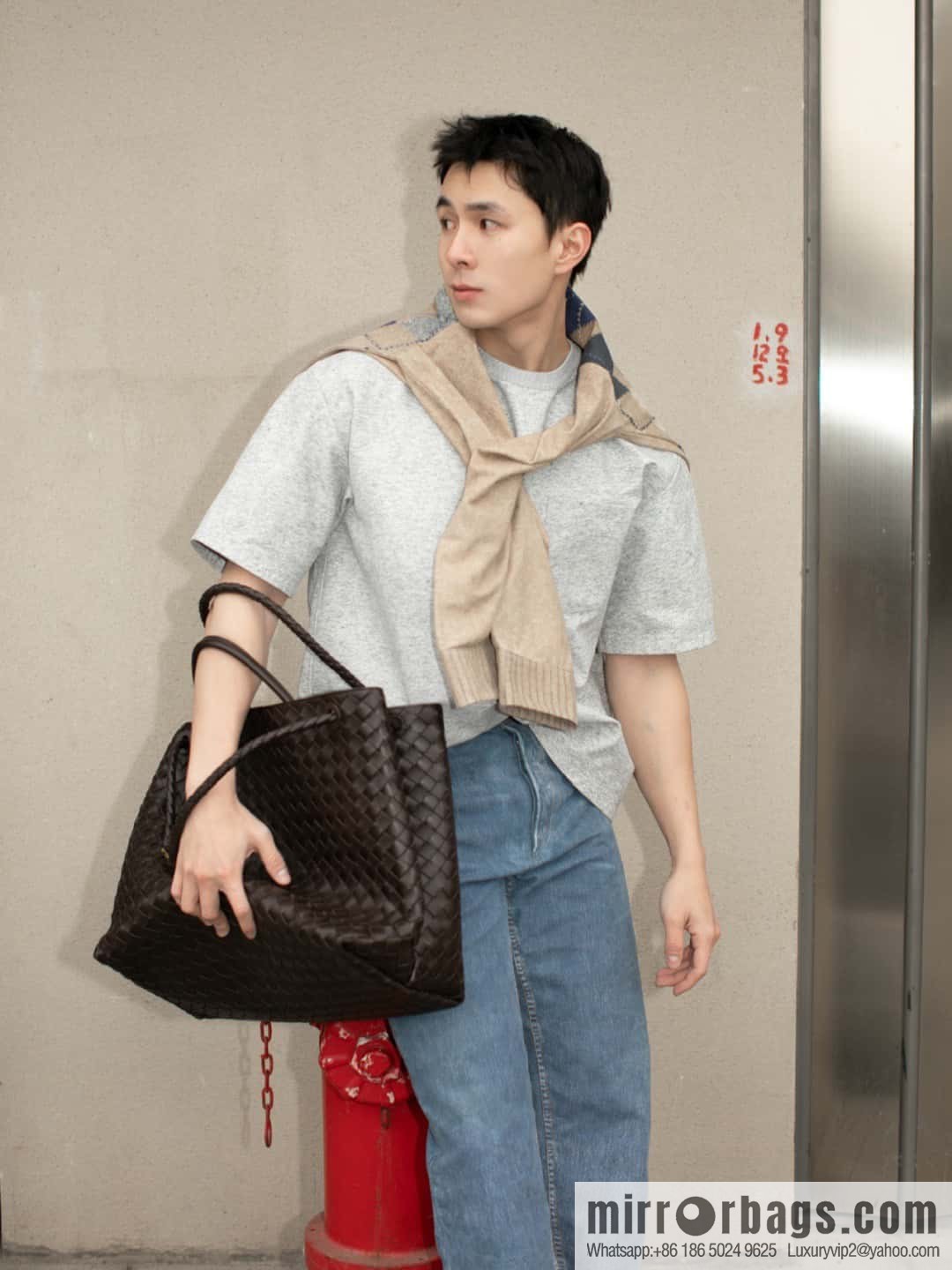 Bottega Veneta Summer Collection Andiamo Handbag, Model Number: 743575