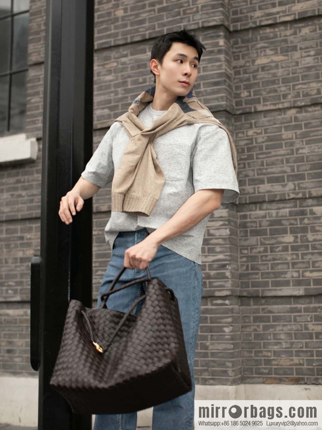Bottega Veneta Summer Collection Andiamo Handbag, Model Number: 743575