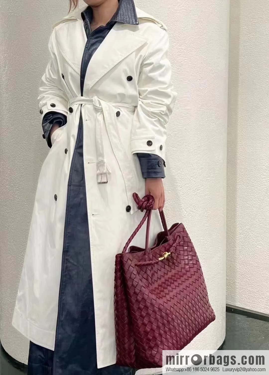 Bottega Veneta Summer Collection Andiamo Handbag, Model Number: 743575