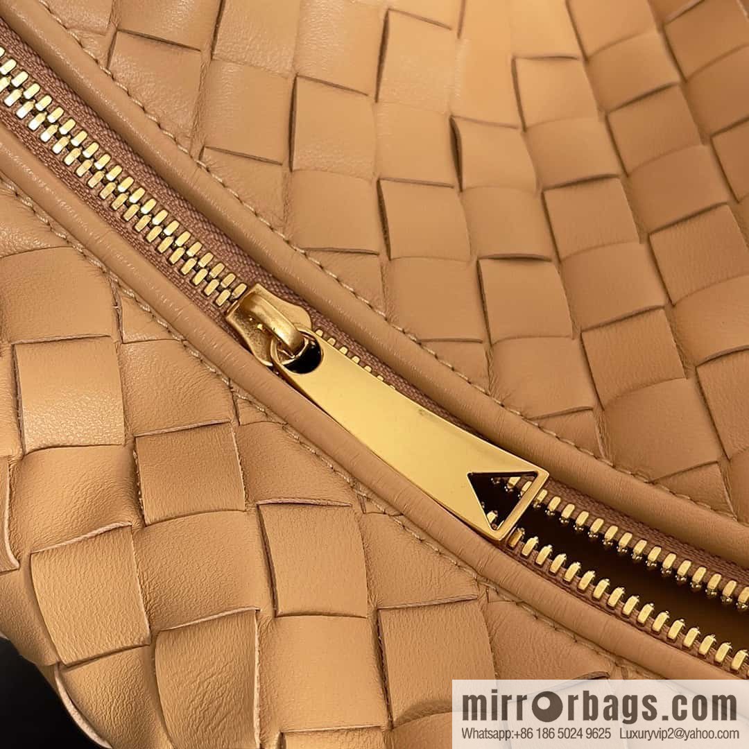 Bottega Veneta Jodie Bag Model #600261L