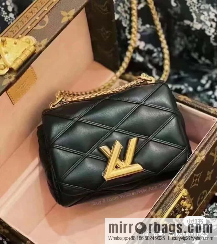 [Boutique‑grade] M82752 black M23526 full leather chain bag series PICO GO-14 handbag