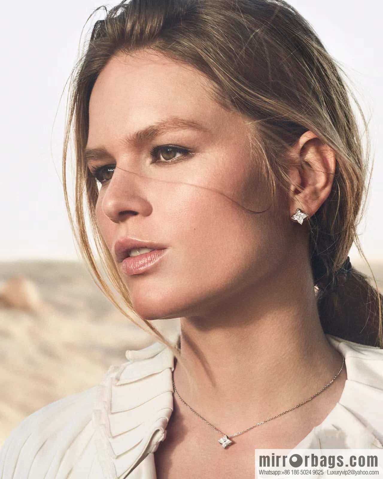 ❗️New ❗️ ☀ Louis Vuitton diamond necklace, stud earrings ☀ LV lconic Pearls necklace