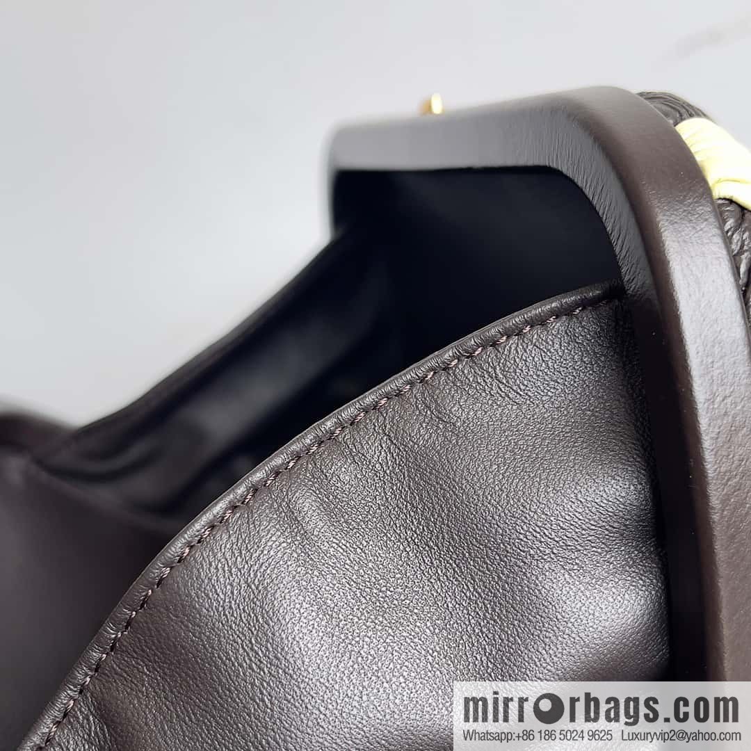 Bottega Veneta BV Knot | minaudiere: 717622