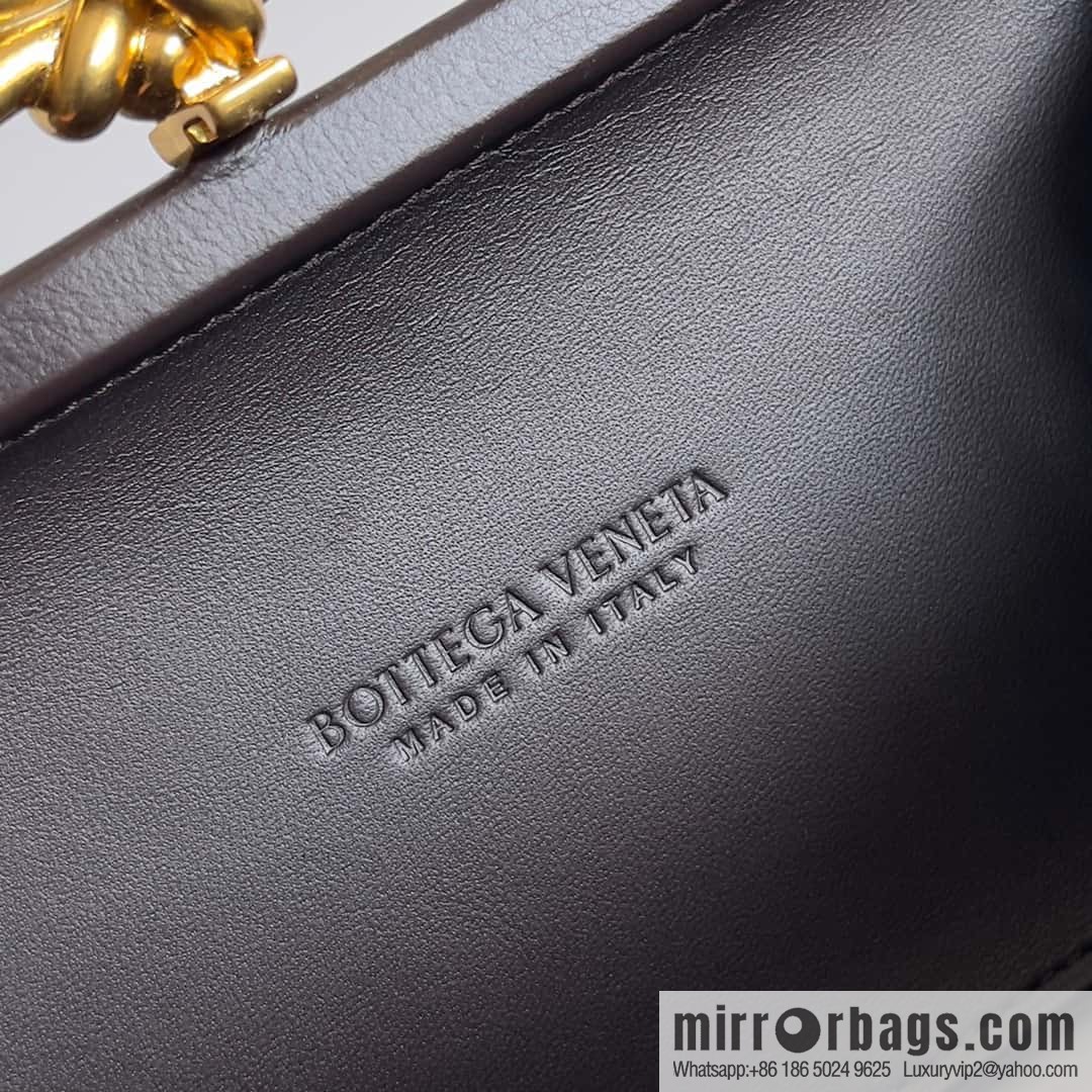 Bottega Veneta BV Knot | minaudiere: 717622