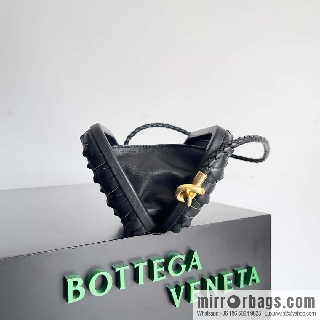 BottegaVeneta BV Knot | minaudiere: 717623 black
