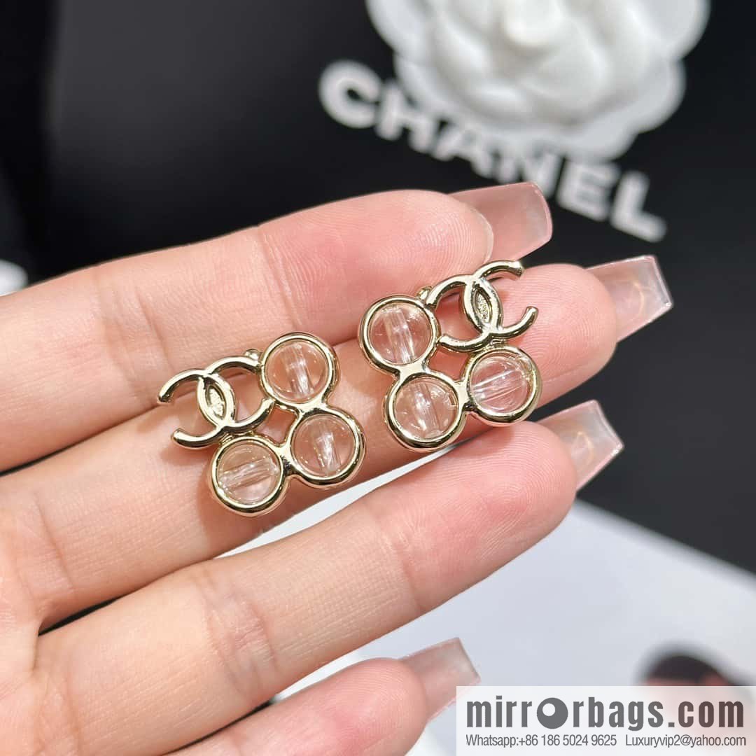 ❗️New ❗️ Chanel earrings ☀️ new ☑️ Chanel c1 double c Tian word earrings ☀️