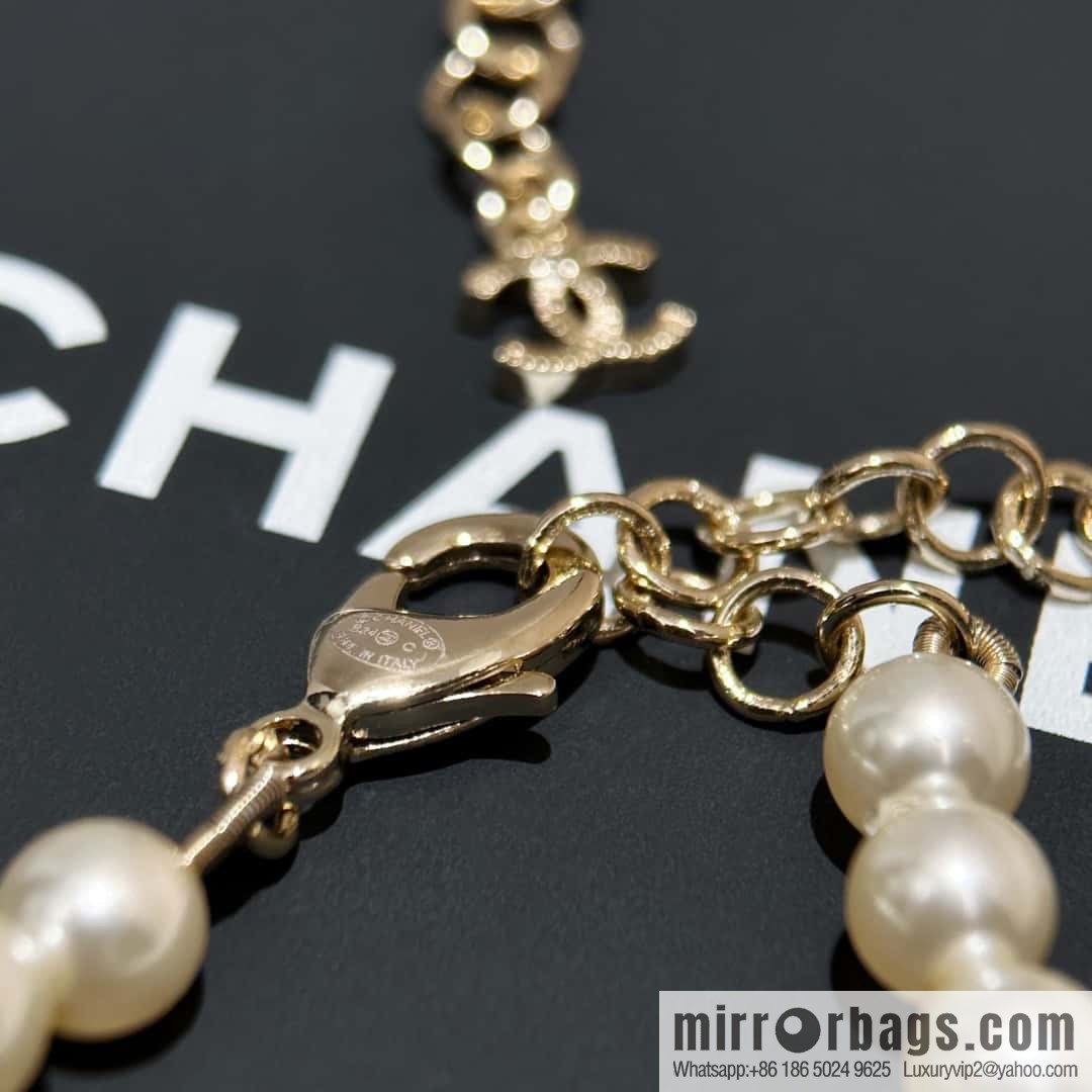 ❗️New ❗️ Chanel necklace ☀️ new ☑️ Chanel peach heart love necklace ☀️