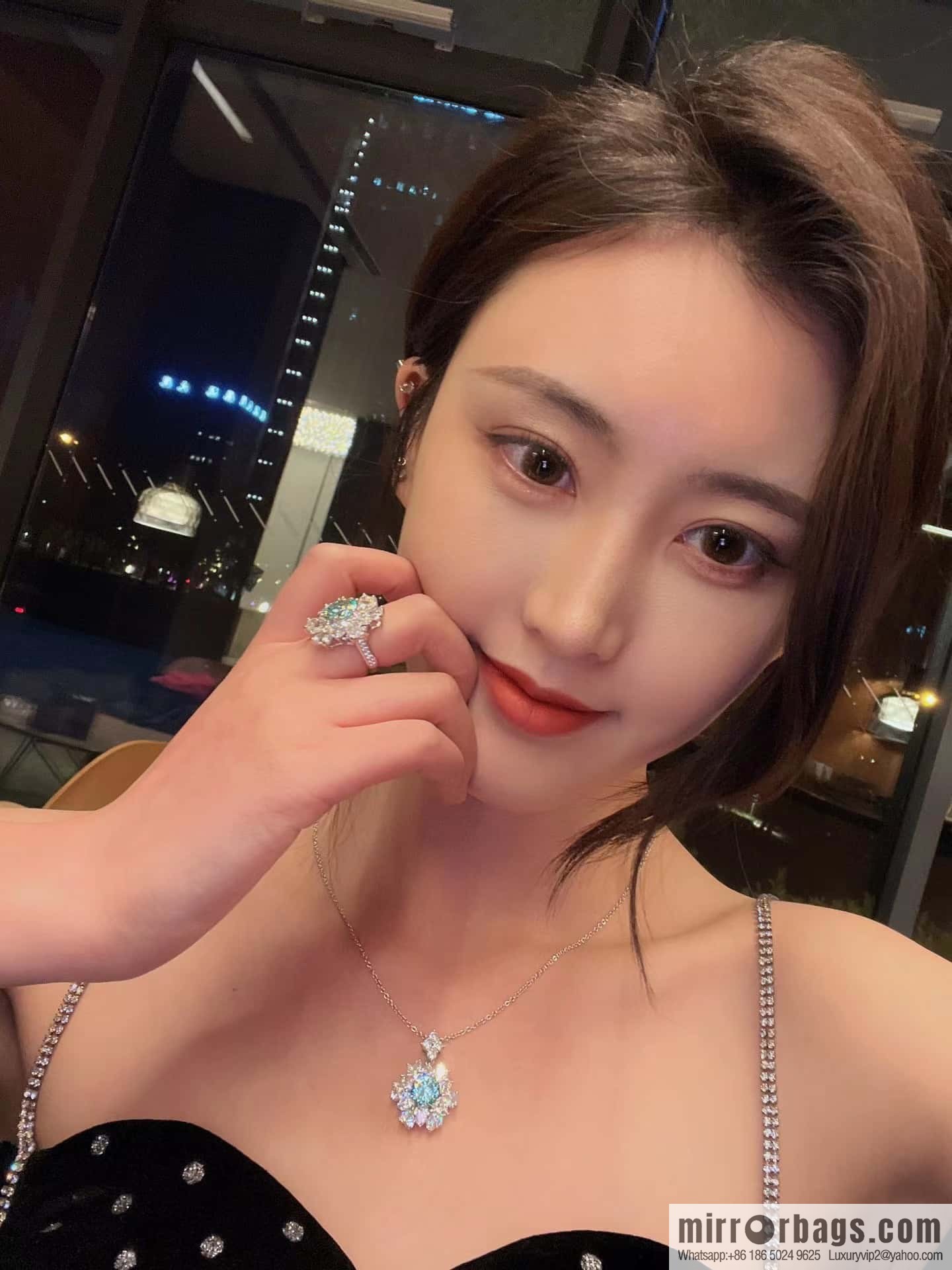 [High-end] Tiffany Paraiba Fireworks Snowflake Cut Necklace Ring