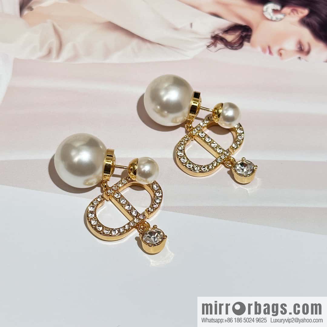 New ☑️ Dior full diamond CD size pearl earrings stud earrings