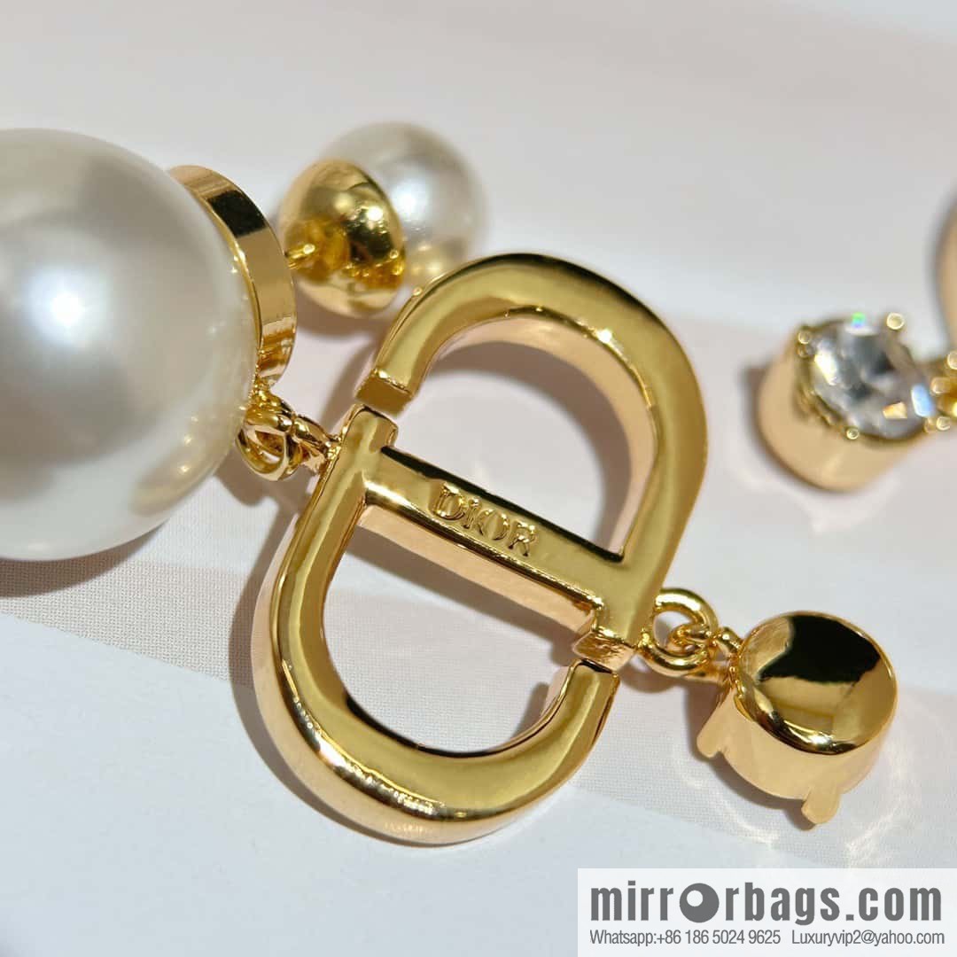 New ☑️ Dior full diamond CD size pearl earrings stud earrings