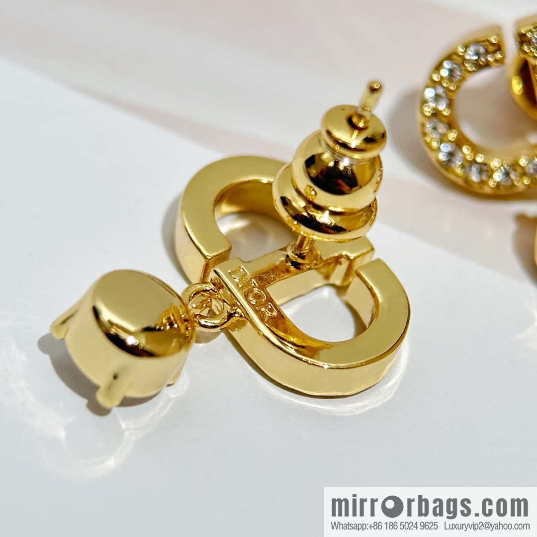 New ☑️ Dior full diamond CD necklace earrings stud earrings