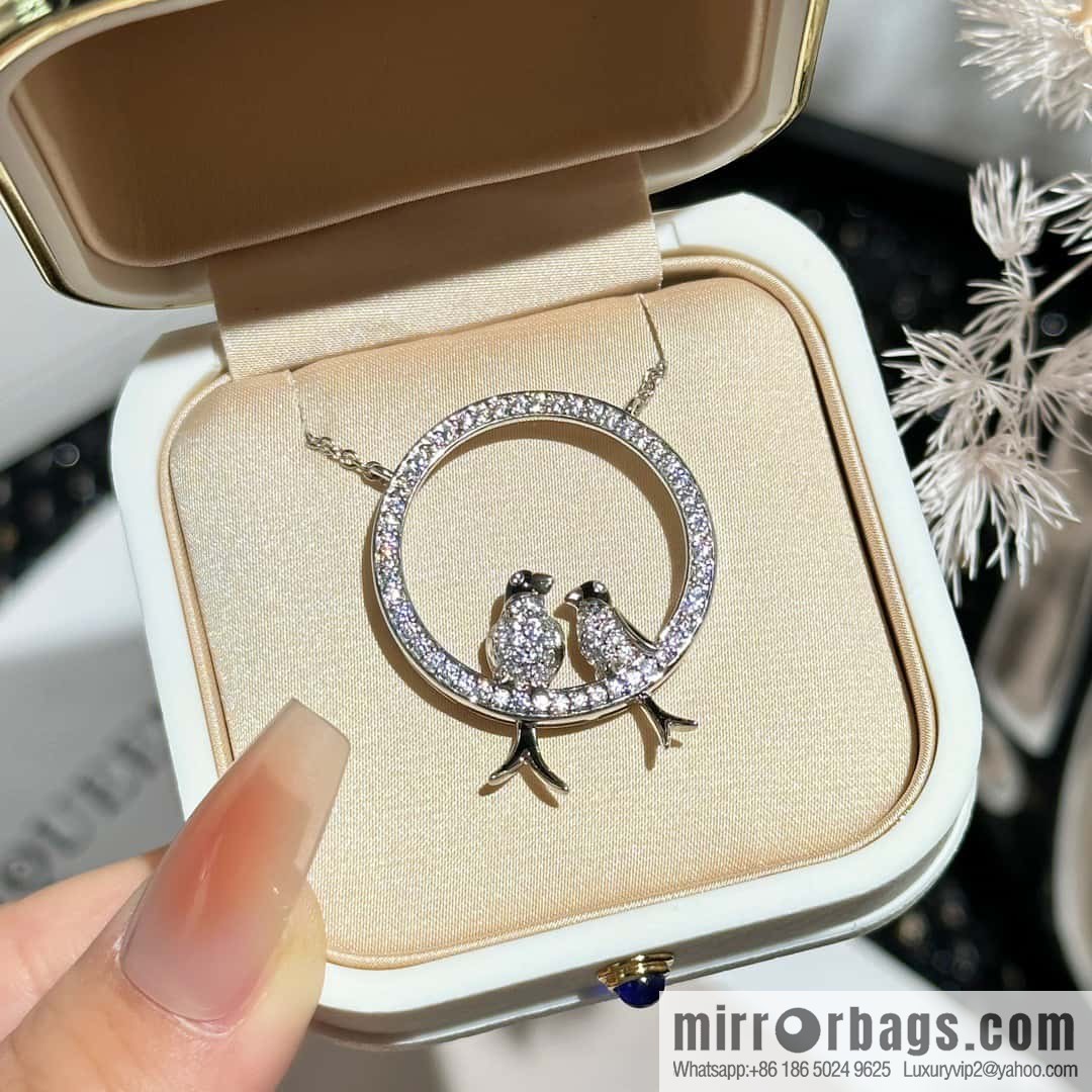 ☀New BOUCHERON/Boucheron Animal Series Flying Swallow Necklace  ☀
