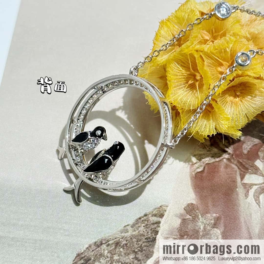 ☀New BOUCHERON/Boucheron Animal Series Flying Swallow Necklace  ☀
