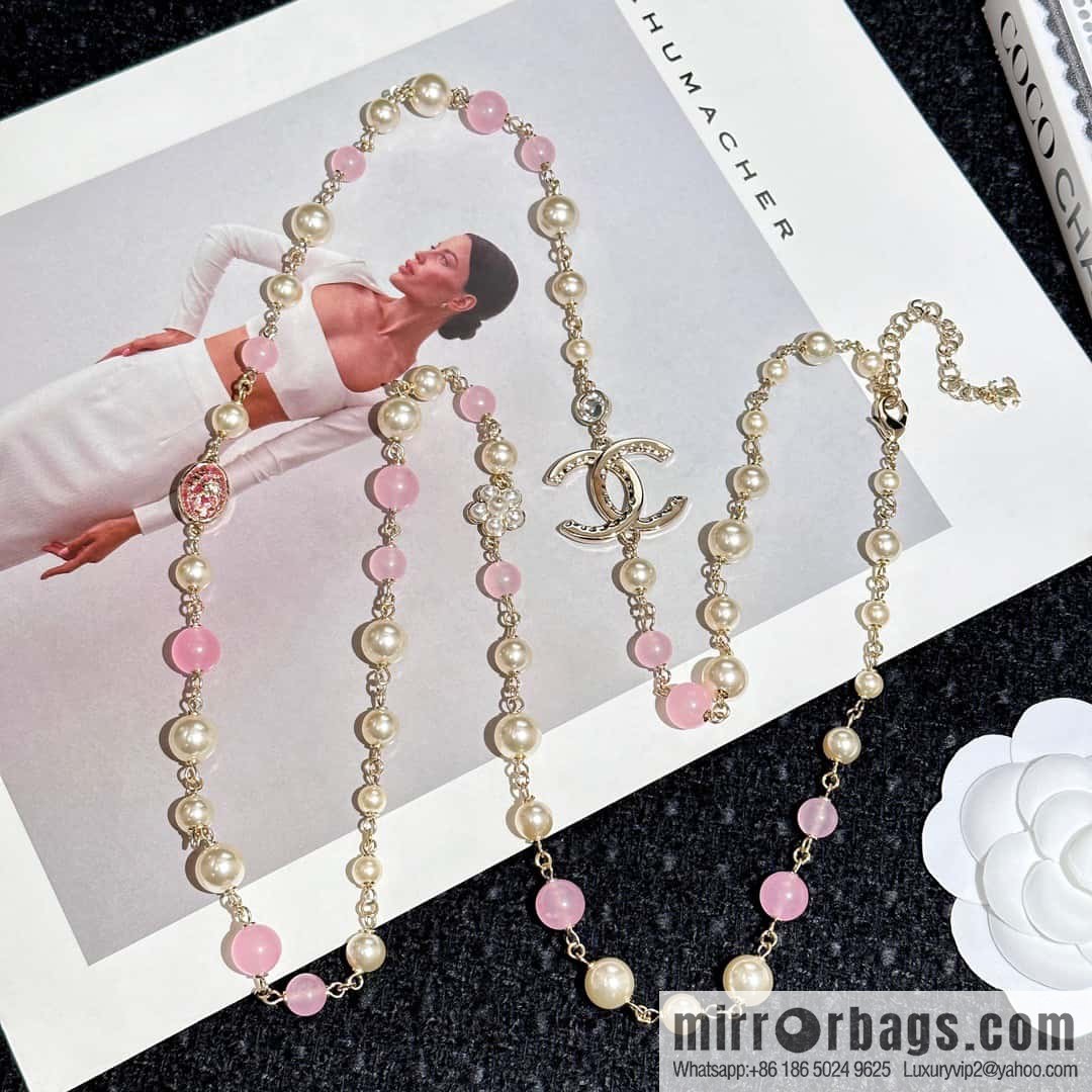❗️New ❗️ Chanel necklace sweater chain ☀️ new ☑️ Chanel double c pink bead pearl necklace sweater chain ☀️