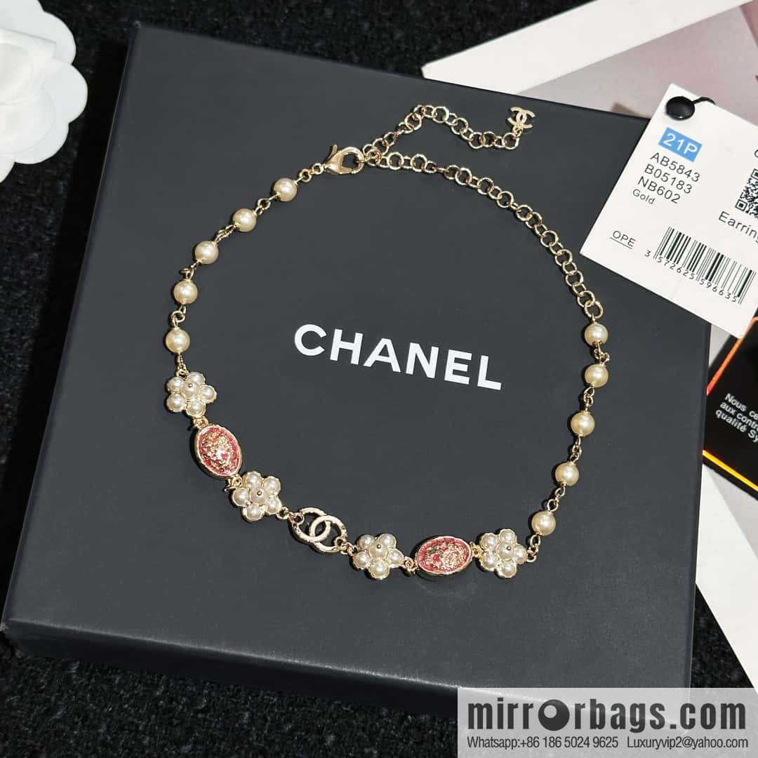 ❗️New ❗️ Chanel necklace ☀️ new ☑️ Chanel double c camellia pearl necklace ☀️