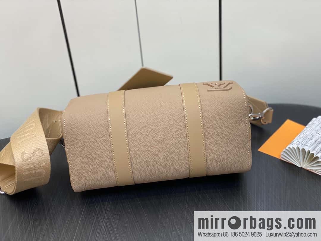 [Boutique‑grade] M23725 apricot, full leather men's bag pillow bag series CITY KEEPALL AER handbag M22486 57082 M23725 City Keepall handbag