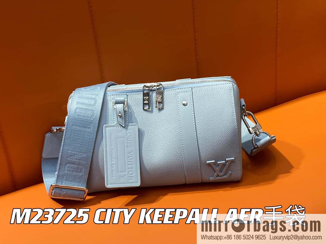 [Boutique‑grade] M23725 light blue, full leather men's bag pillow bag series CITY KEEPALL AER handbag M22486 57082 M23725 City Keepall handbag