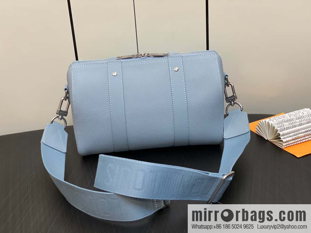 [Boutique‑grade] M23725 light blue, full leather men's bag pillow bag series CITY KEEPALL AER handbag M22486 57082 M23725 City Keepall handbag