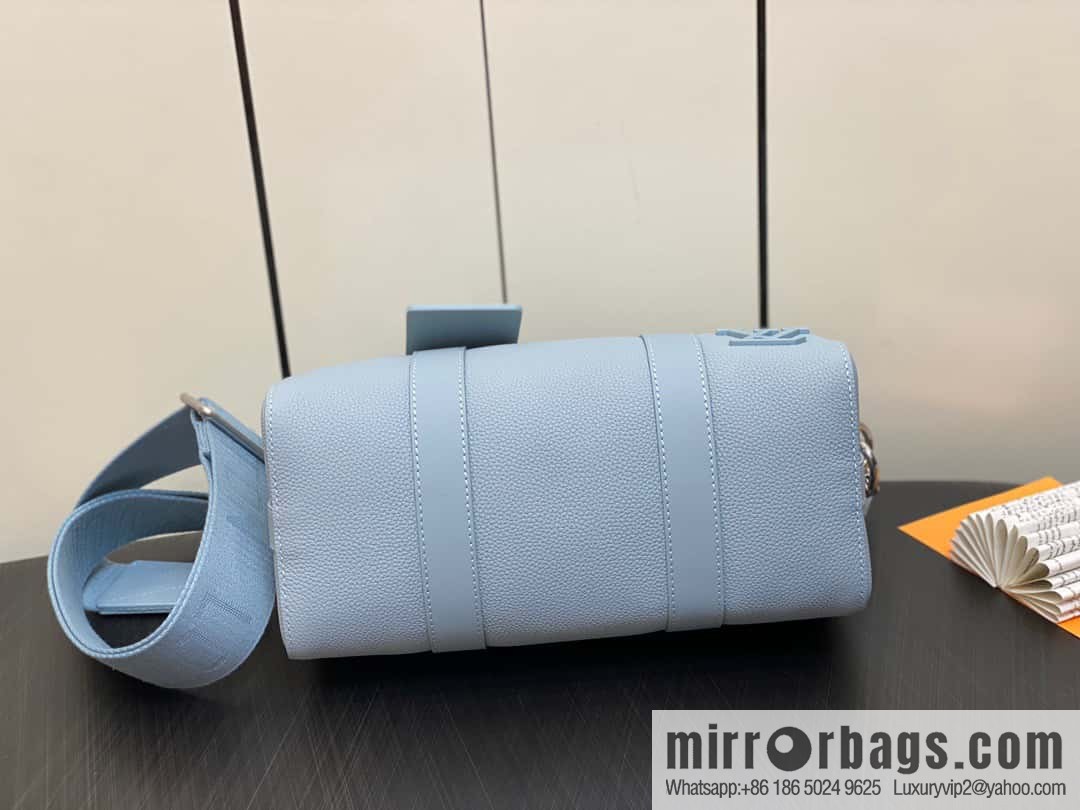 [Boutique‑grade] M23725 light blue, full leather men's bag pillow bag series CITY KEEPALL AER handbag M22486 57082 M23725 City Keepall handbag