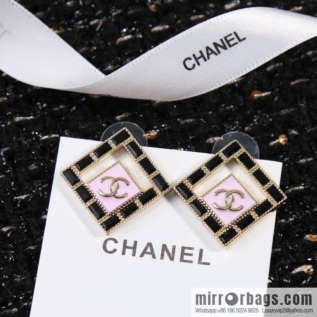 ☀️New ☑️ Chanel C1 double c square diamond stud earrings ☀️