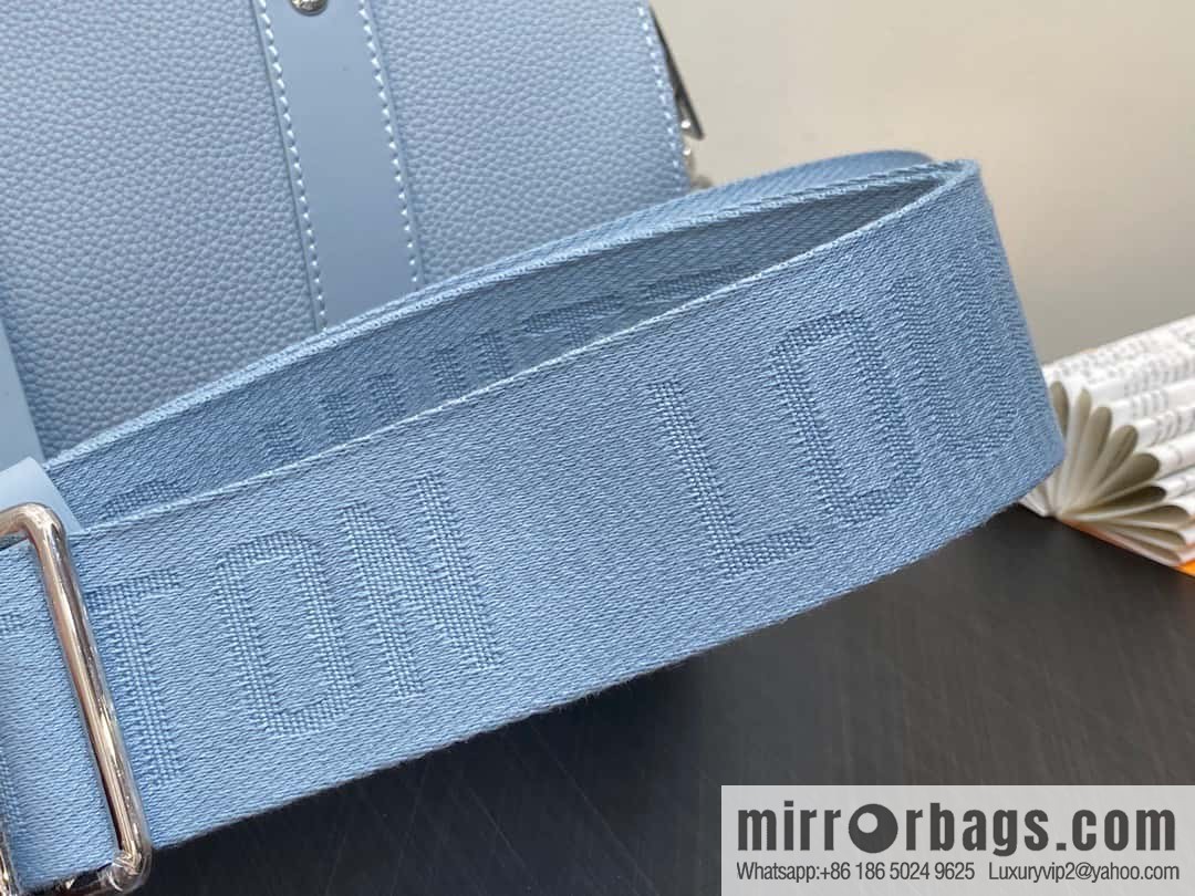 [Boutique‑grade] M23725 light blue, full leather men's bag pillow bag series CITY KEEPALL AER handbag M22486 57082 M23725 City Keepall handbag
