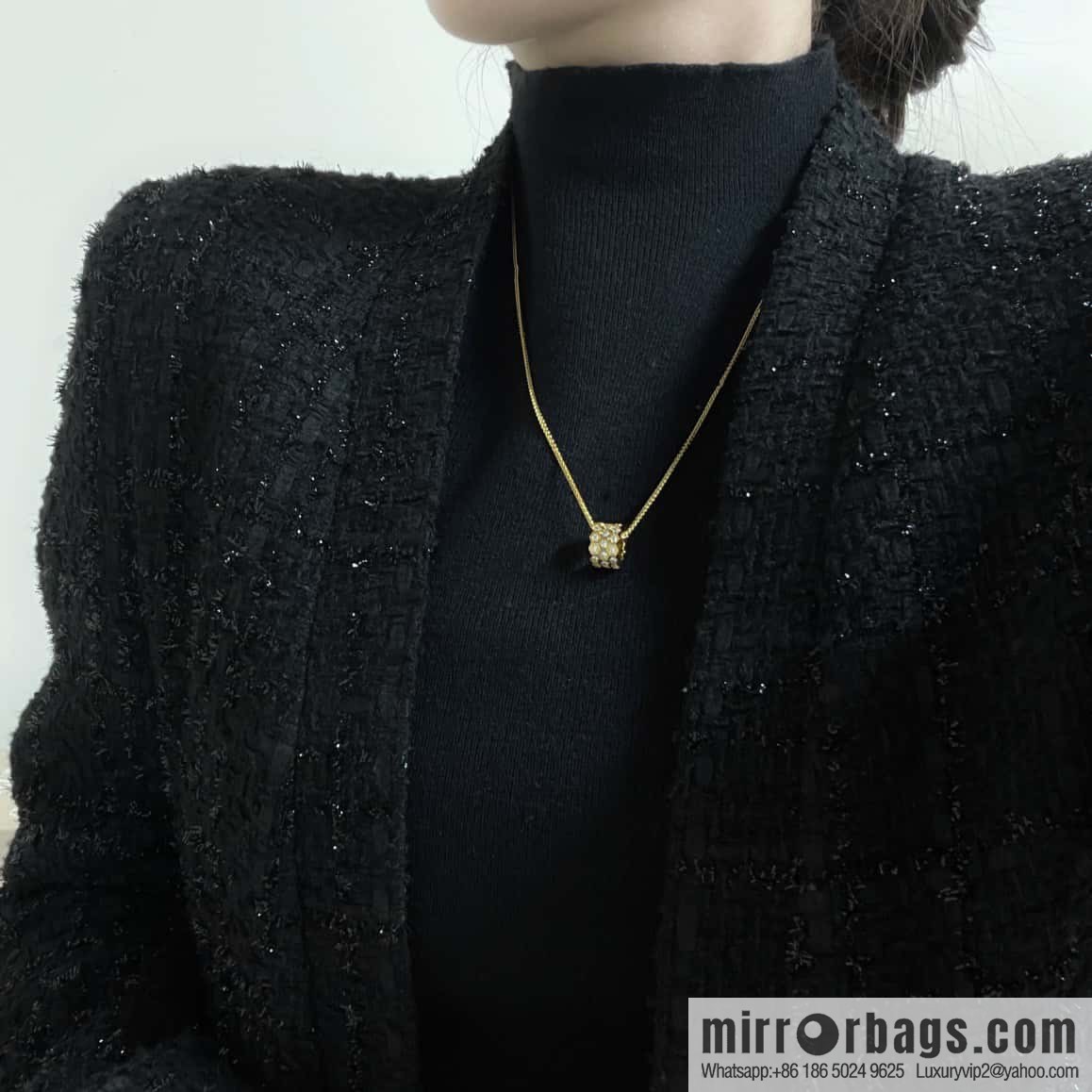 ❗️New ❗️ ☀️ Shangmei Paris, Love Nest Series Full Diamond Honeycomb Necklace ☀️