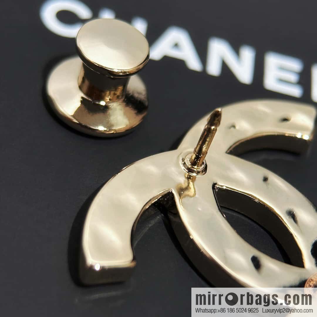 ❗️New ❗️ Chanel brooch ☀️ new ☑️ Chanel black drip double c pearl brooch ☀️