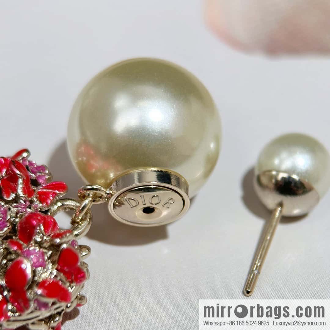 New ☑️ Dior size pearl peach heart love stud earrings