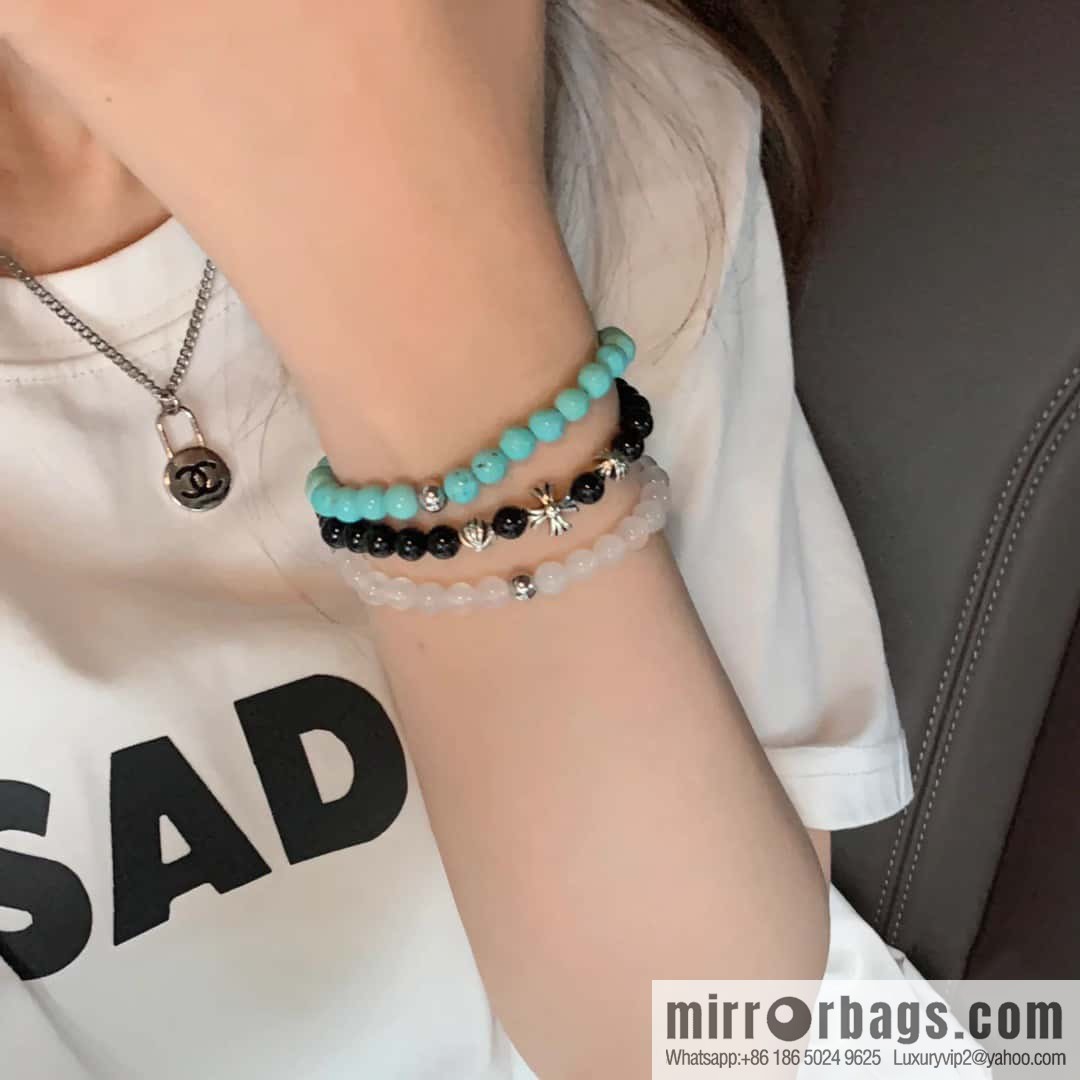 ☀️New ☑️ Chanel medieval series round lock head necklace