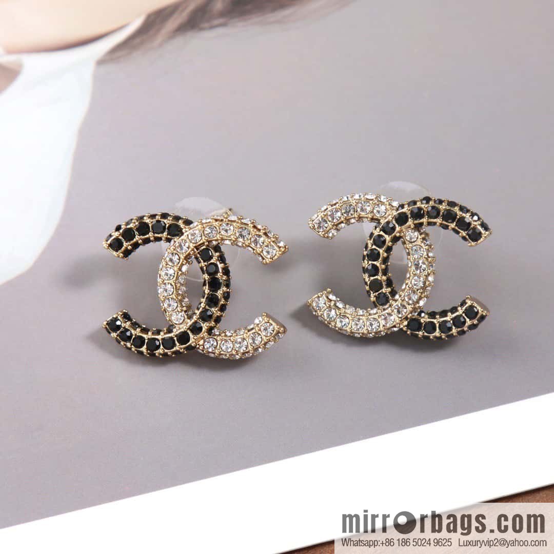 ☀️New ☑️ chanel c1 double c half black diamond earrings