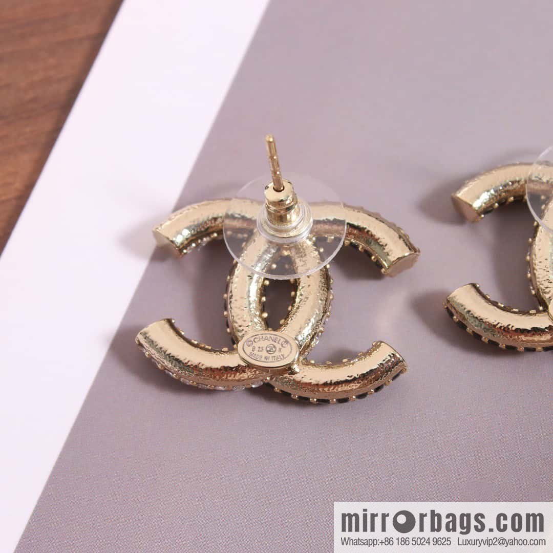 ☀️New ☑️ chanel c1 double c half black diamond earrings