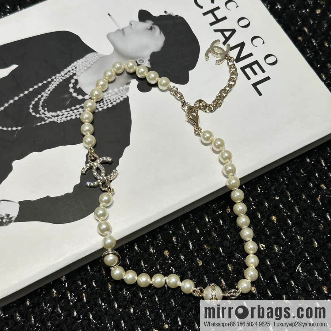 ☀️New ☑️ Chanel Double C Pearl Necklace ☀️