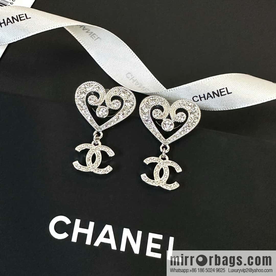 ☀️New ☑️ chanel c2 double c full diamond peach heart love earrings