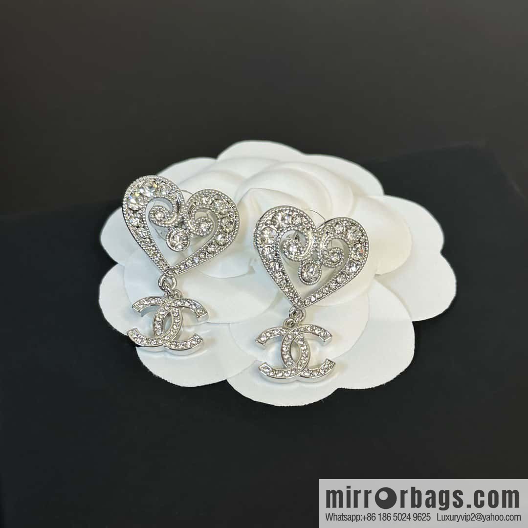 ☀️New ☑️ chanel c2 double c full diamond peach heart love earrings